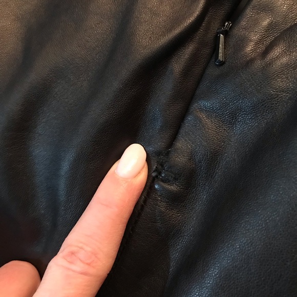 Halogen 100% Genuine Leather Mini Skirt w/ pockets - Picture 6 of 6